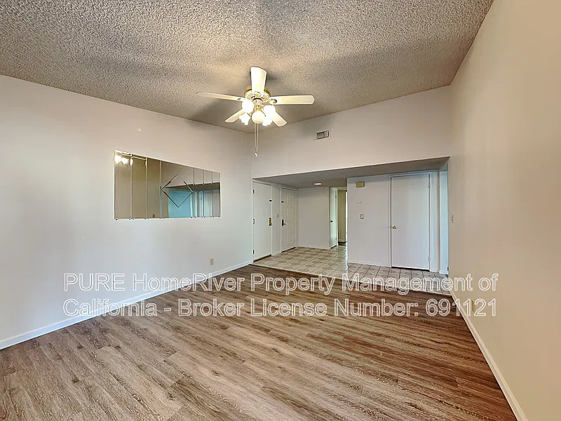 4 bed, 2.0 bath, 1456 sqft, $2,450 — Photo 4