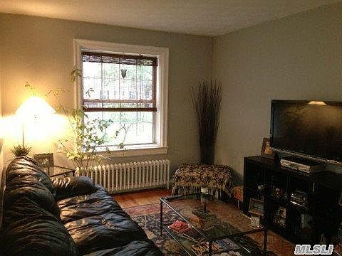 2nd image of 5319 32nd Ave