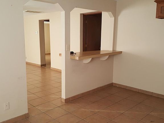 Kitchen Bar