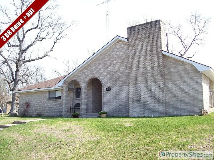 1st image of 1451 Pleasant Valley Dr