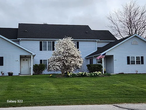 2240 Valley Rd Photo 1