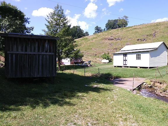 4th image of 14096 Nickelsville Hwy