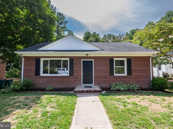 148 Maury Ave, Bowling Green, VA 22427
