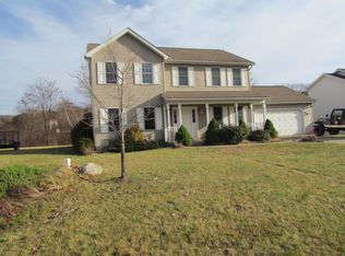 931 Katherine Dr, Jessup, PA 18434