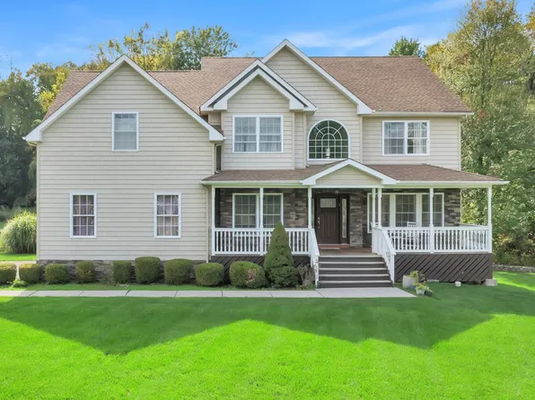 11 Fant Farm Lane, Suffern, NY 10901