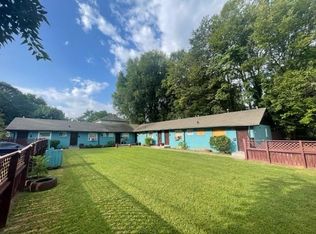 690 Cameron M Alexander Blvd NW, Atlanta, GA 30318