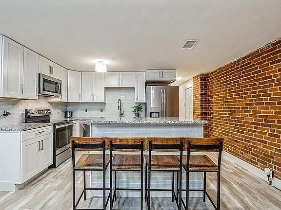 2nd image of 31 Elizabeth St APT G-7