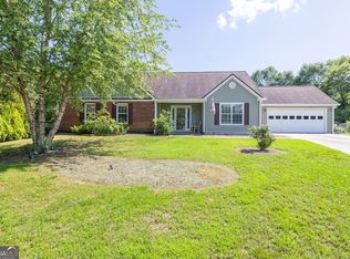 1490 Twin Manor Dr, Loganville, GA 30052