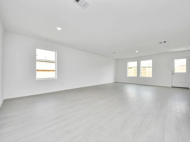 28814 Golden Wheat Ct — Photo 9