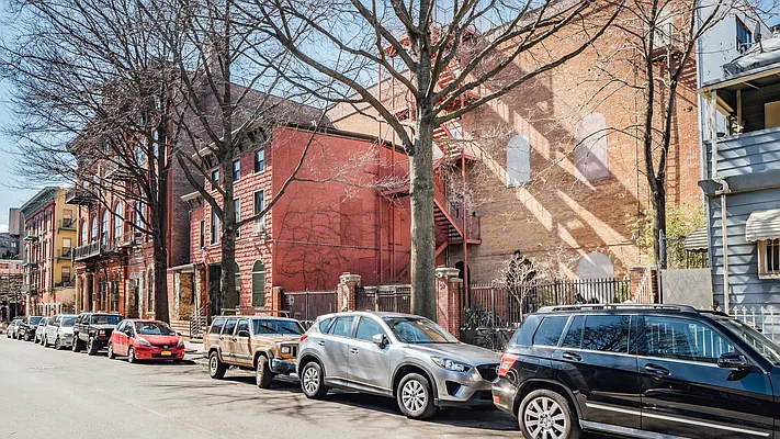 Rented by Nooklyn NYC LLC | media 16