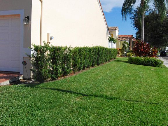 2nd image of 1055 Siena Oaks Cir E