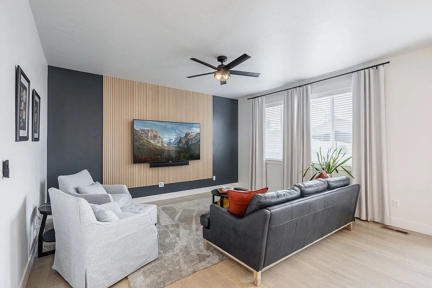 3 bed, 1637 sqft, $3,000 — Photo 2