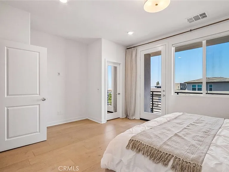 275 Sash — Photo 15