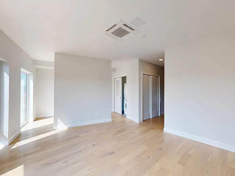 2082 Lumen Dr #107B — Photo 38