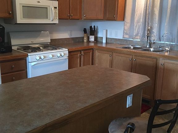 4th image of 29581 Newcastle Dr