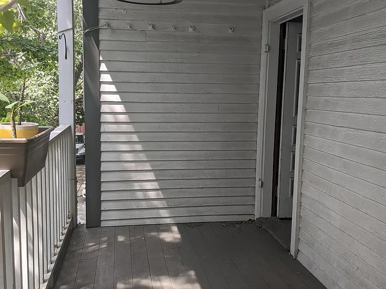 18 Sanborn Ave #4 — Photo 17