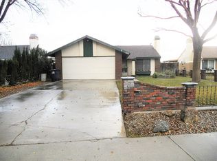 1208 Alder Ave, Tehachapi, CA 93561