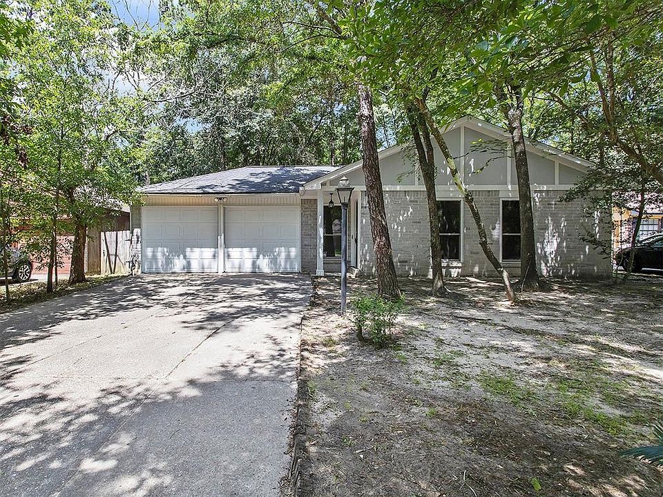 2nd image of 76 Trummel Ct