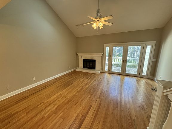 4th image of 1800 Eastwood Rd APT 171