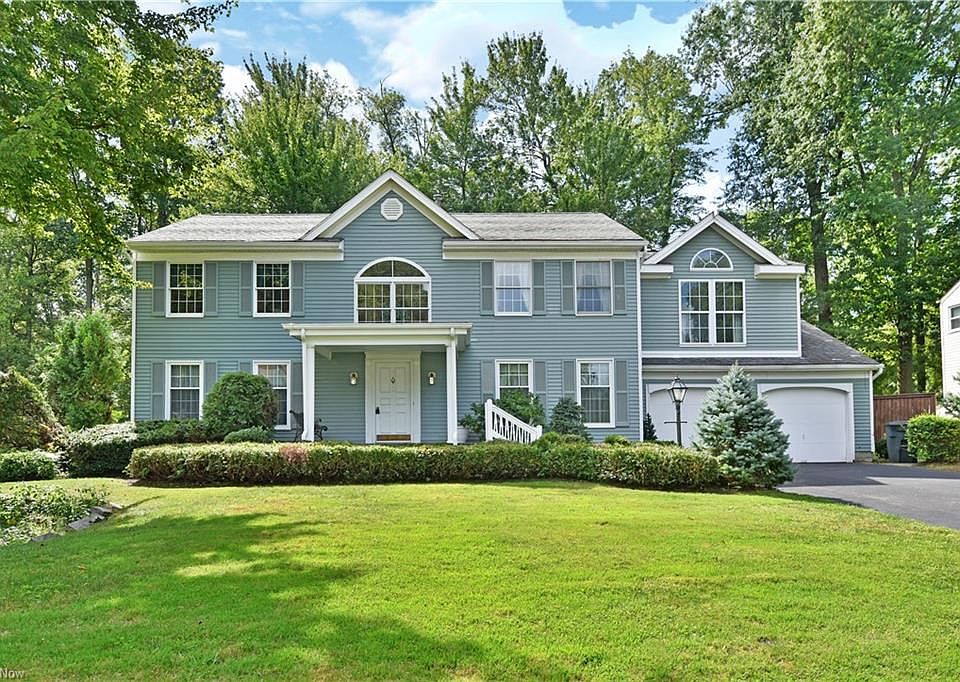 1st image of 9056 Briarbrook Dr NE