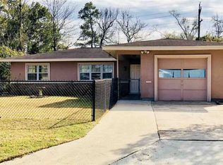 5695 Picadilly Ln, Beaumont, TX 77708