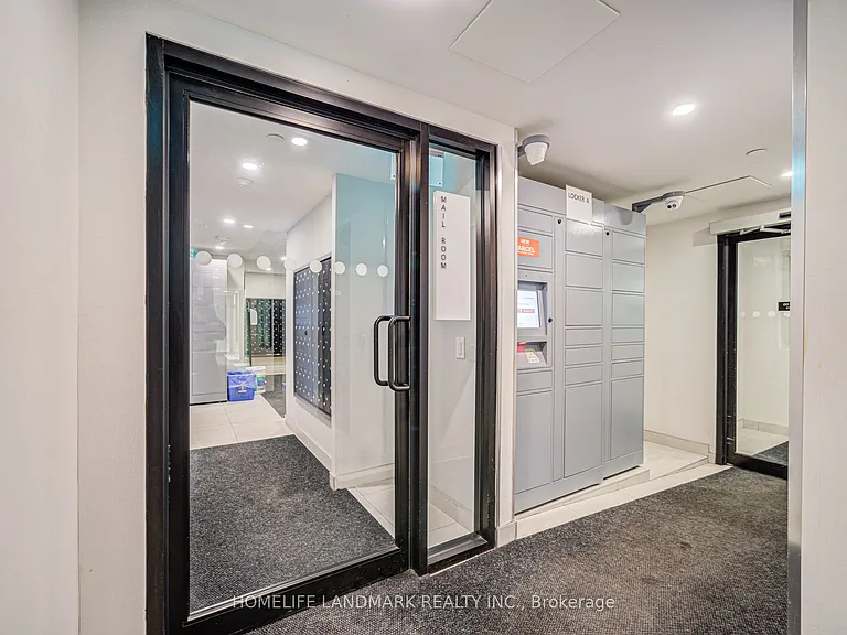 4065 Confederation Pkwy #3901 — Photo 32