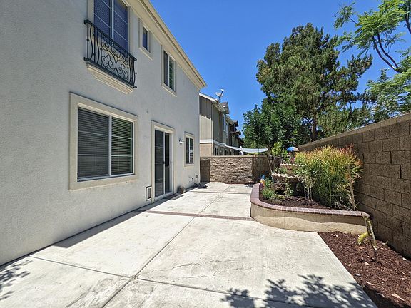 Back of the House 01