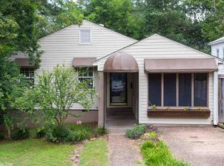 121 Englewood Rd, Cammack Village, AR 72207