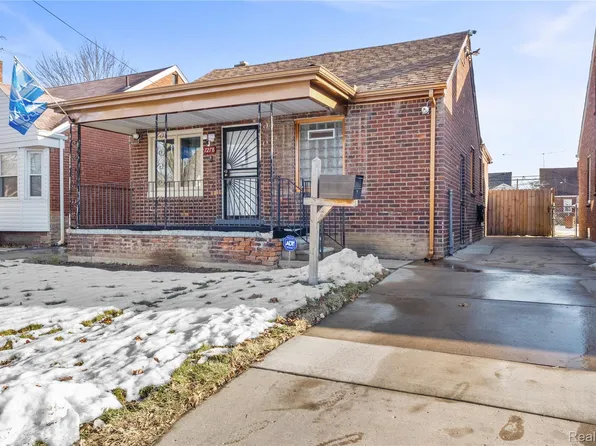 7278 Stout St, Detroit, MI 48228