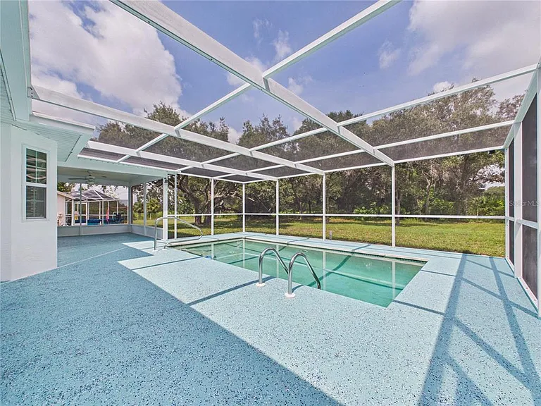 9434 Holnwon Ct — Photo 32