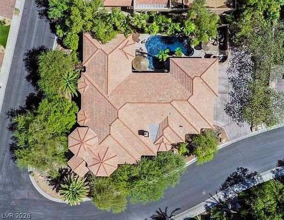 1st image of 490 Toucan Ridge Ct