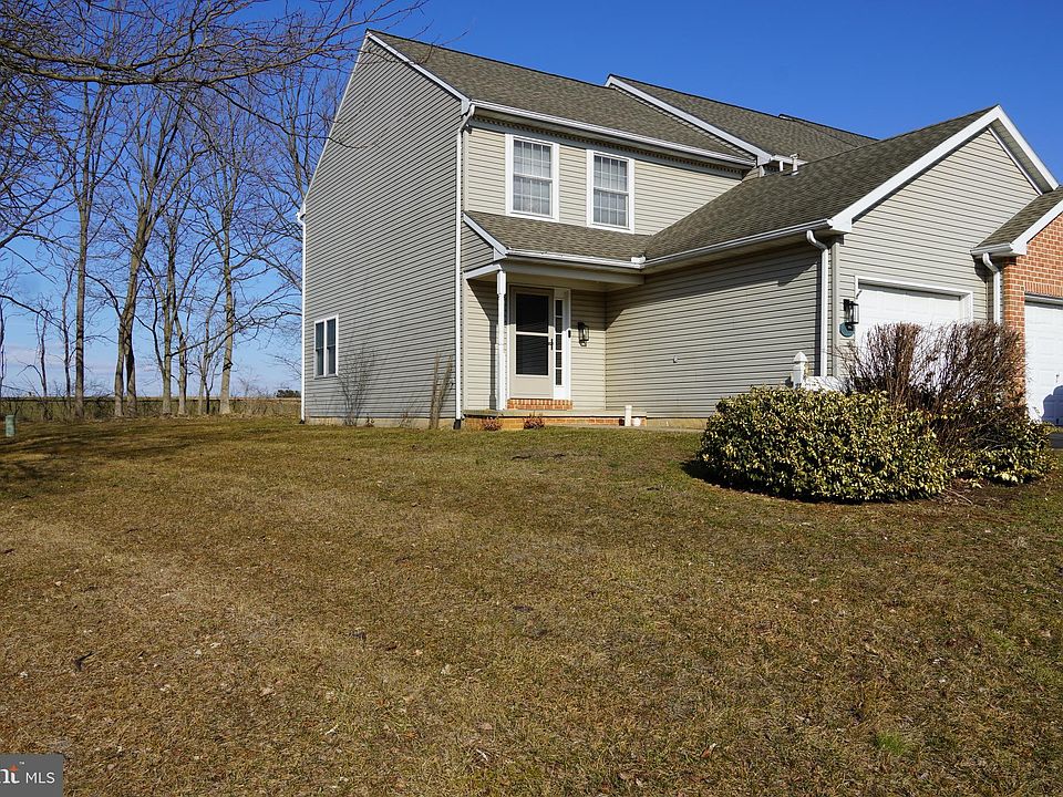 2nd image of 4083 Buttonwood Dr