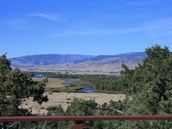 View of the Yellowstone.