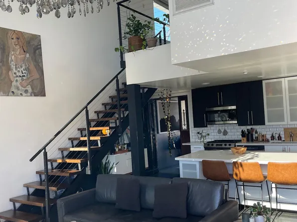 4111 W Sunset Blvd APT 542, Los Angeles, CA 90029