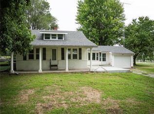 19739 185th Rd, Marshall, MO 65340