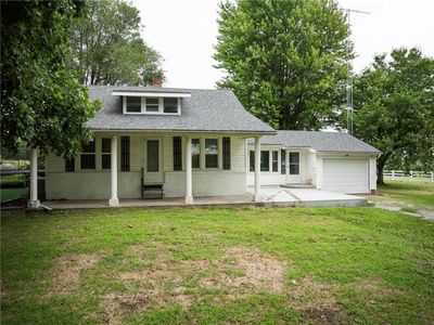 19739 185th Rd, Marshall, MO, 65340