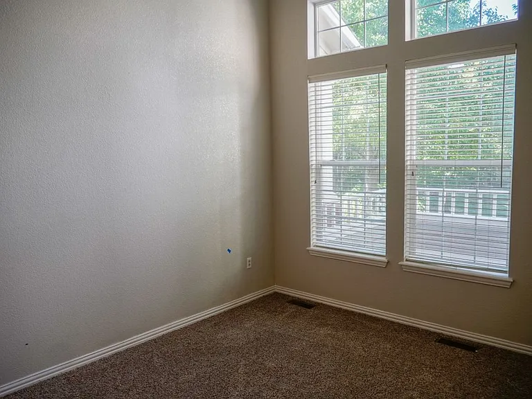 640 S Yarrow St — Photo 10