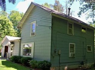 1022 Mineral Springs Rd, Ashtabula, OH 44004