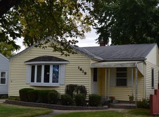 1619 S 3rd St, Aberdeen, SD 57401