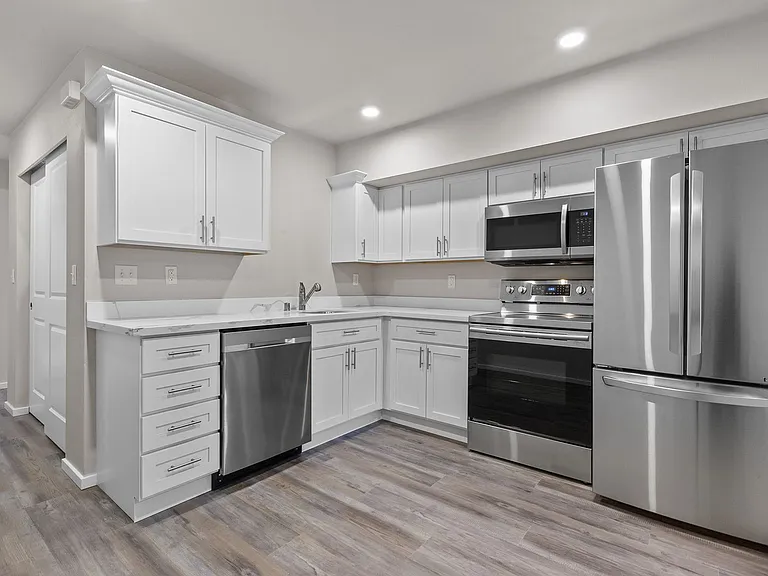 Yakima Apartments — Photo 3