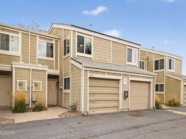 973 Damon Ln, Sparks, NV 89431
