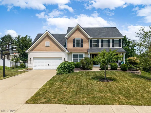 4565 Colinas Dr, Medina, OH 44256