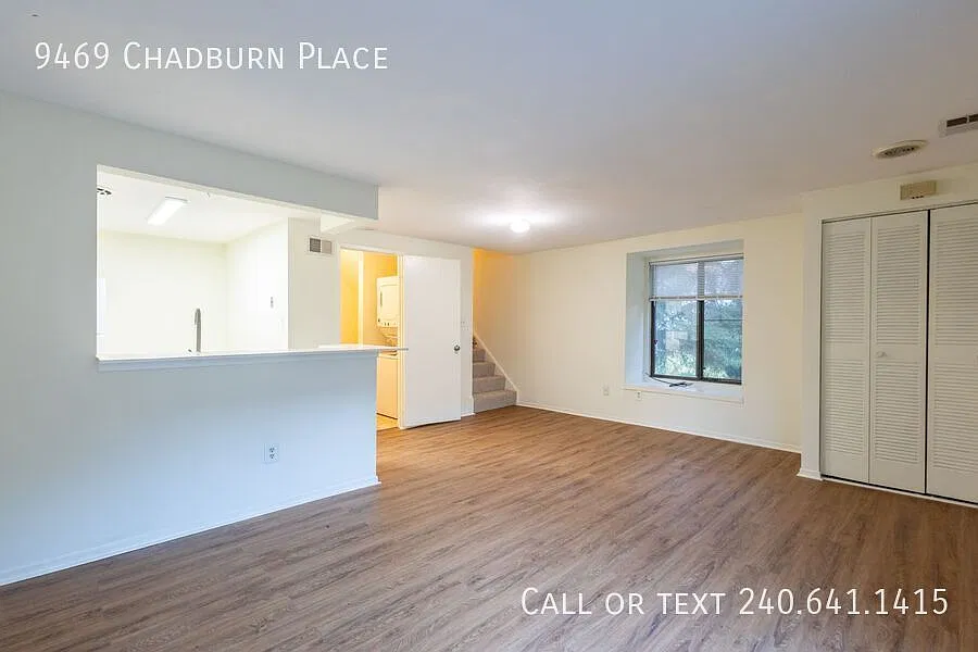 Lovely 3 Br/1.5 Ba Eog Townhome In Montgomery Village! — Photo 4