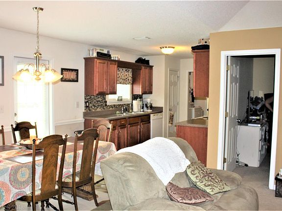 3rd image of 23565 Arbor Creek Dr