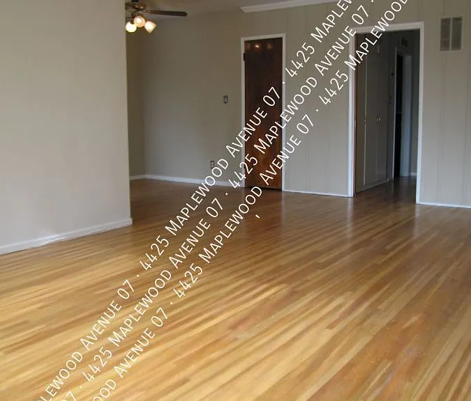 4425 Maplewood Ave #7 — Photo 3