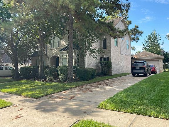 2nd image of 24319 Falcon Point Dr