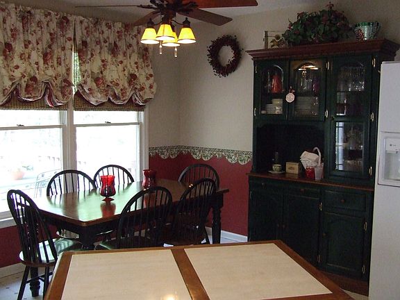 Eat-in kitchen with a great view!