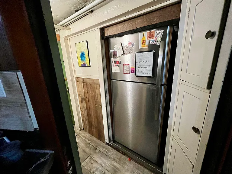 1426 W Highland Ave #BASEMENT — Photo 12