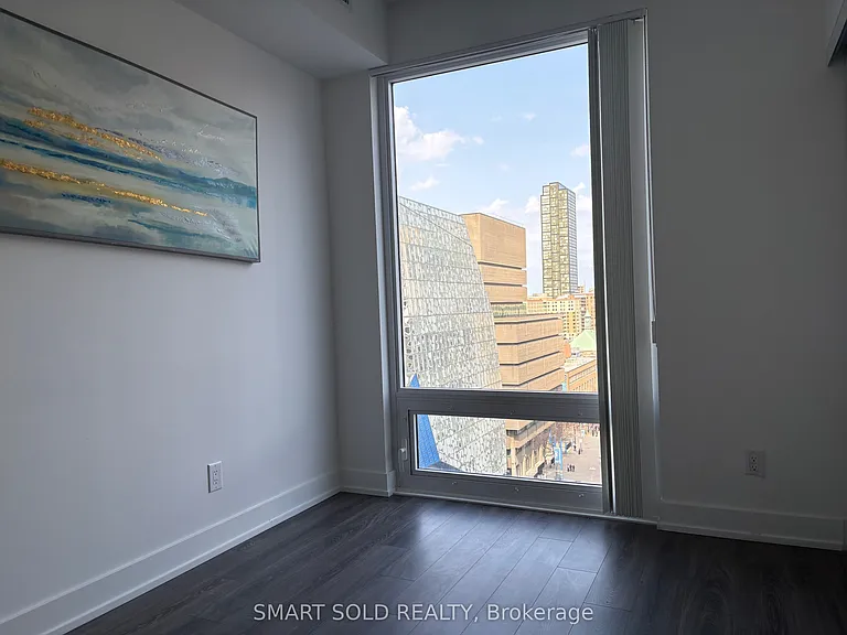 20 Edward St #904 — Photo 21