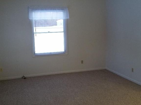 3rd image of 151 S Shore Dr